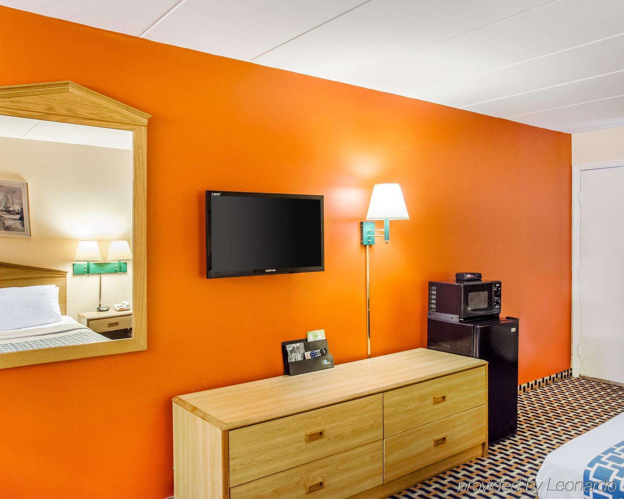 Econo Lodge Franklin Екстер'єр фото