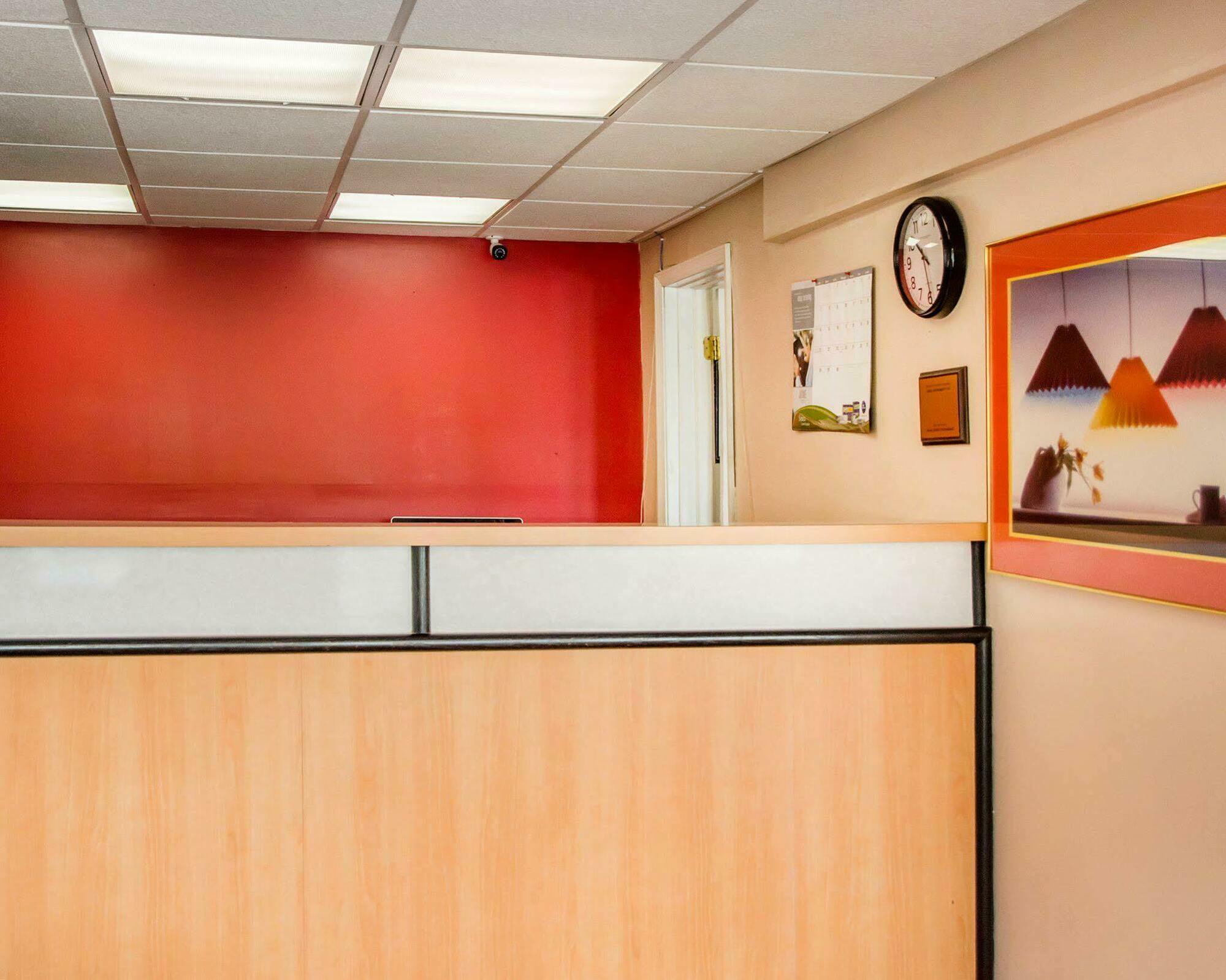 Econo Lodge Franklin Екстер'єр фото